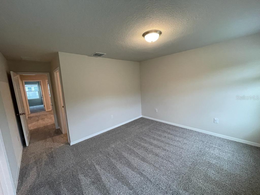 UNION SQUARE - Residential Lease