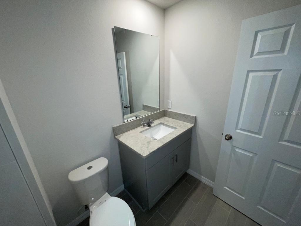 UNION SQUARE - Residential Lease