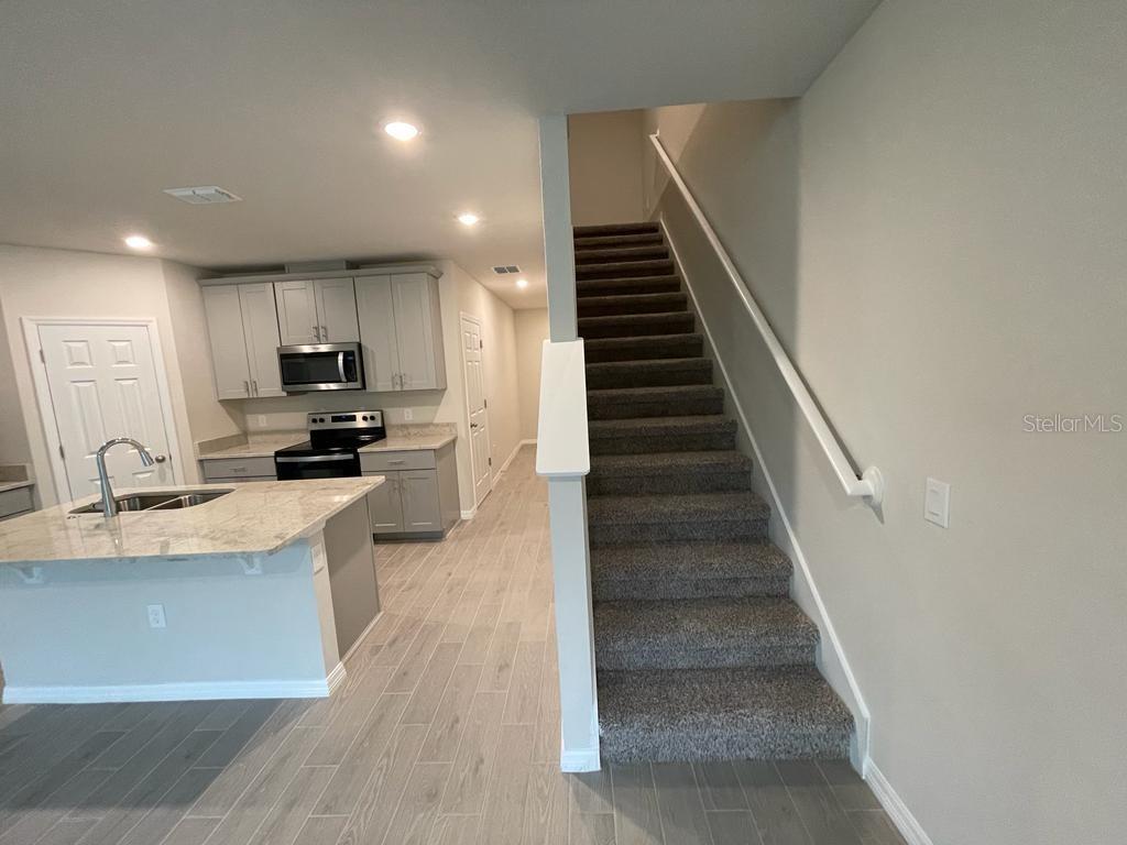 UNION SQUARE - Residential Lease