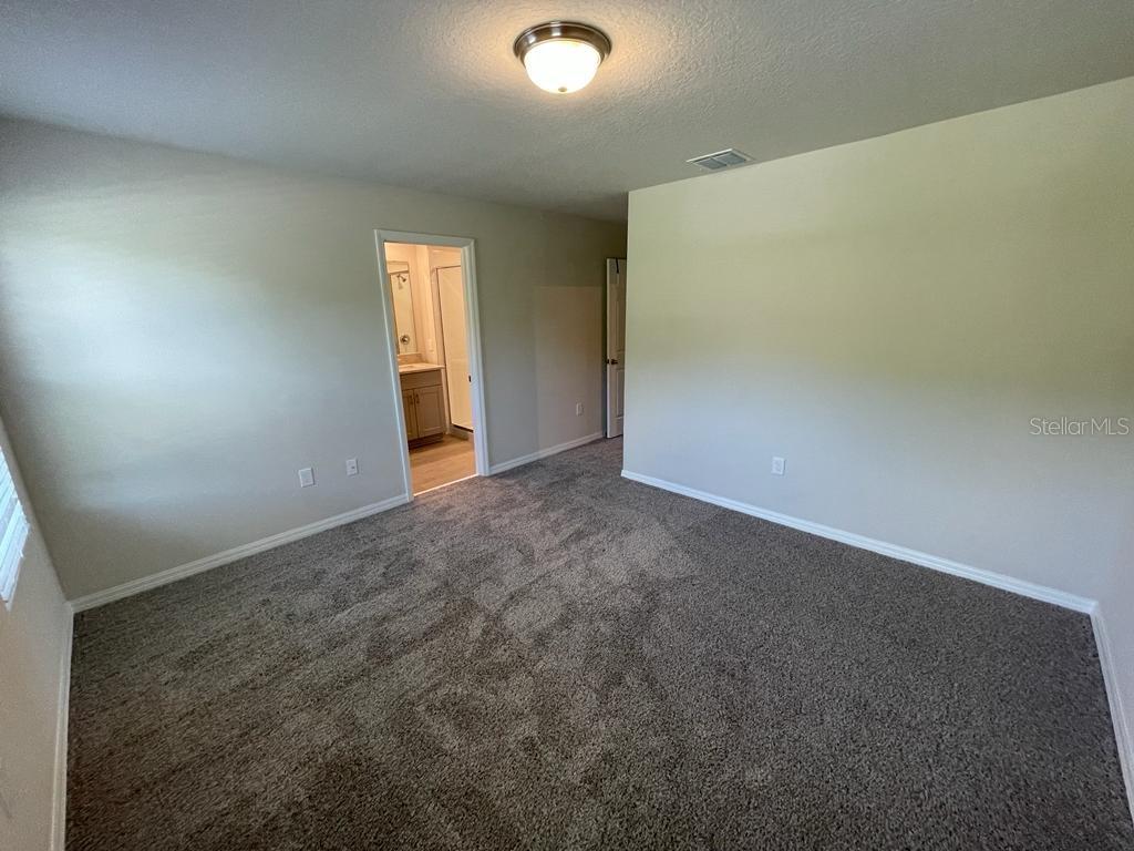 UNION SQUARE - Residential Lease