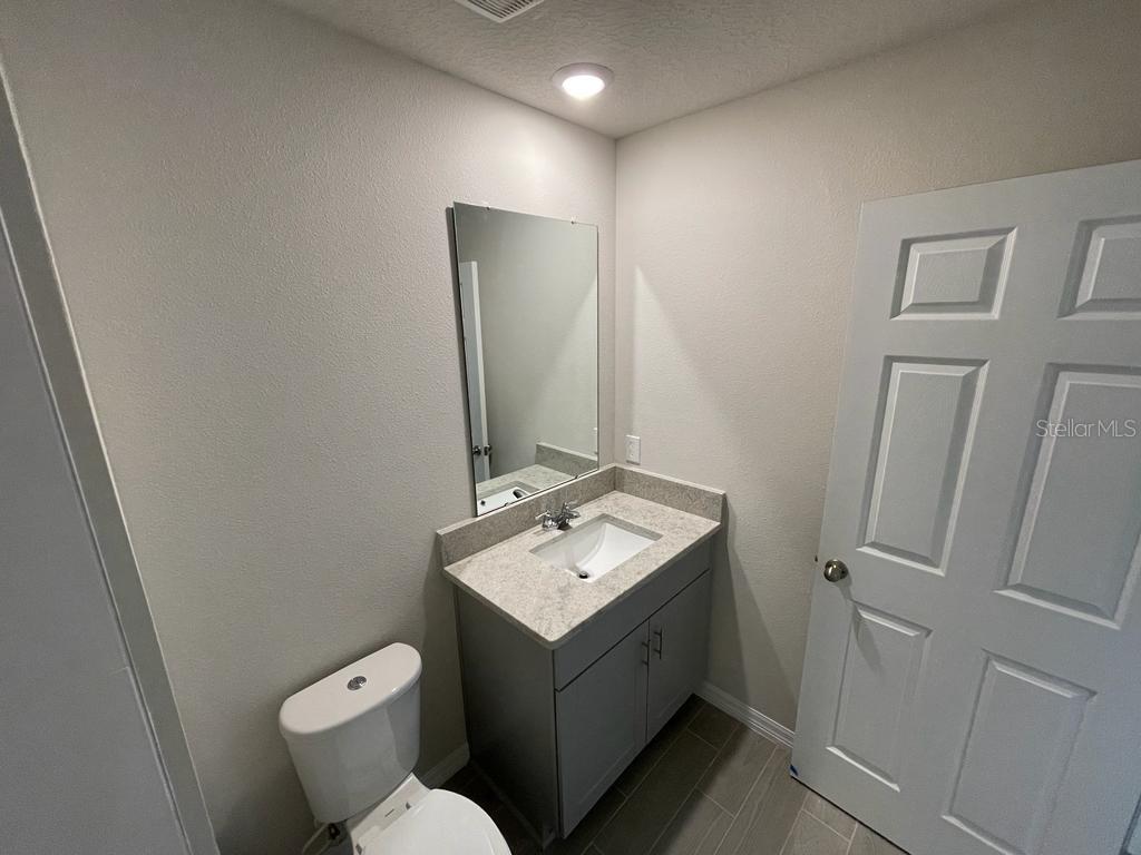 UNION SQUARE - Residential Lease