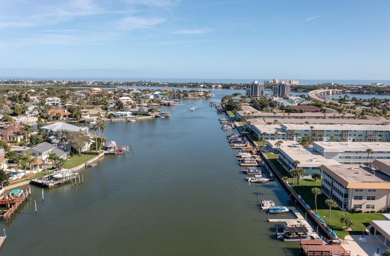 315 N CAUSEWAY 2060