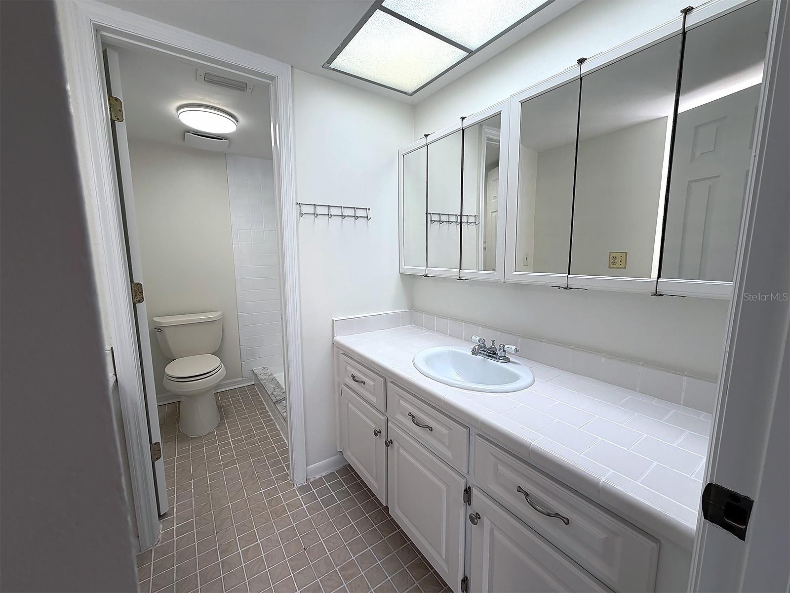 SAND PEBBLE POINTE CONDO 03 - Residential