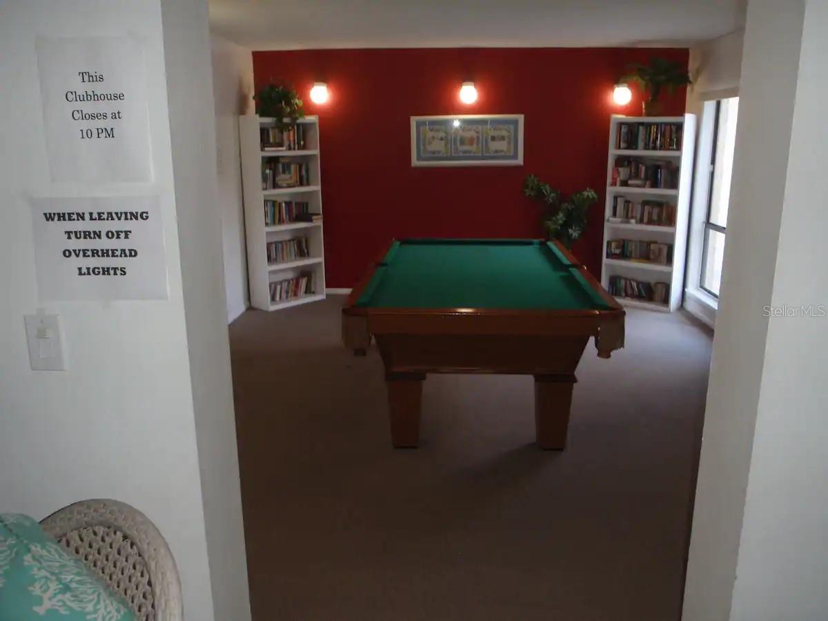 BAY OAKS - Residential Lease