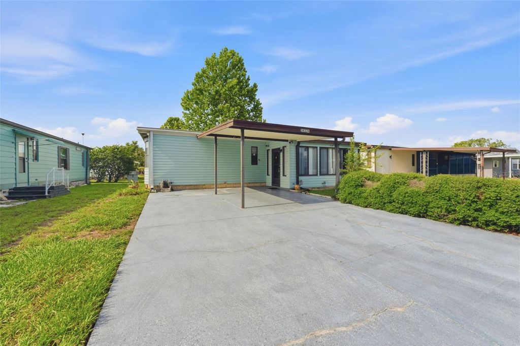 Photo of 34334 Countryside Drive, Wesley Chapel, FL 33543 (MLS # TB8514025)