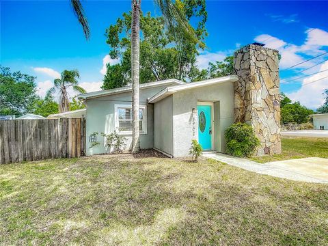 3702 W REYNOLDS STREET PLANT CITY FL 33563