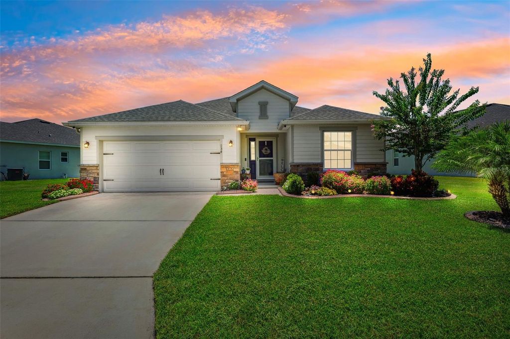 Photo of 134 St Thomas Drive, Mulberry, FL 33860 (MLS # TB8405559)