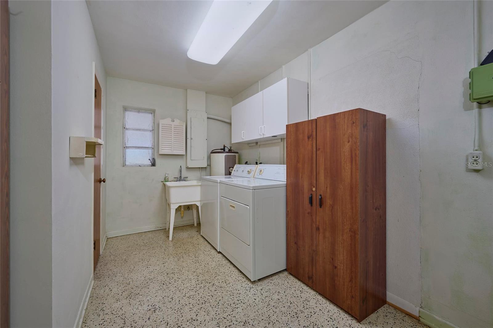 INDIAN LAKE ESTATES - Residential