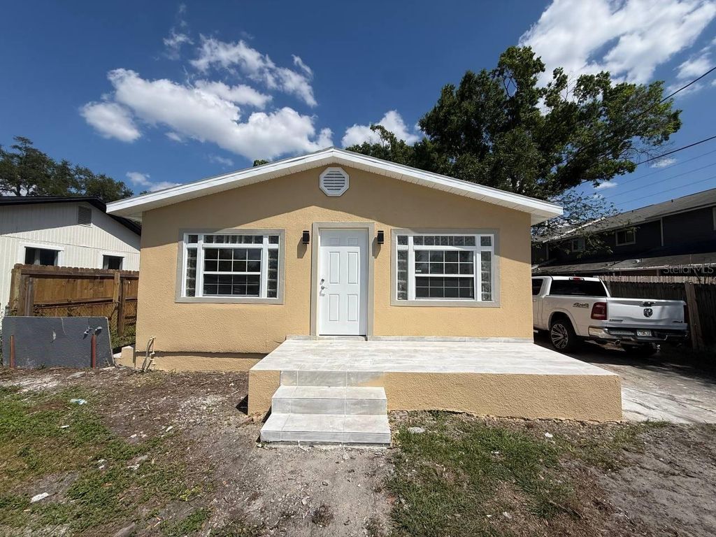 Photo of 7211 N Himes Avenue, Tampa, FL 33614 (MLS # TB8502512)