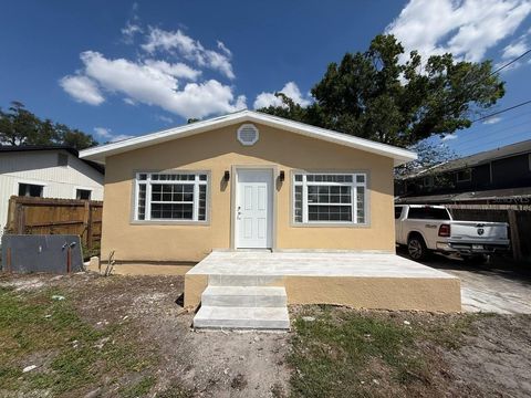 Photo of 7211 N Himes Avenue, Tampa, FL 33614 (MLS # TB8502512)