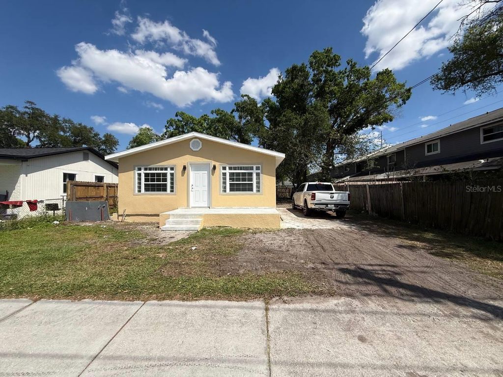 Photo of 7211 N Himes Avenue, Tampa, FL 33614 (MLS # TB8502512)