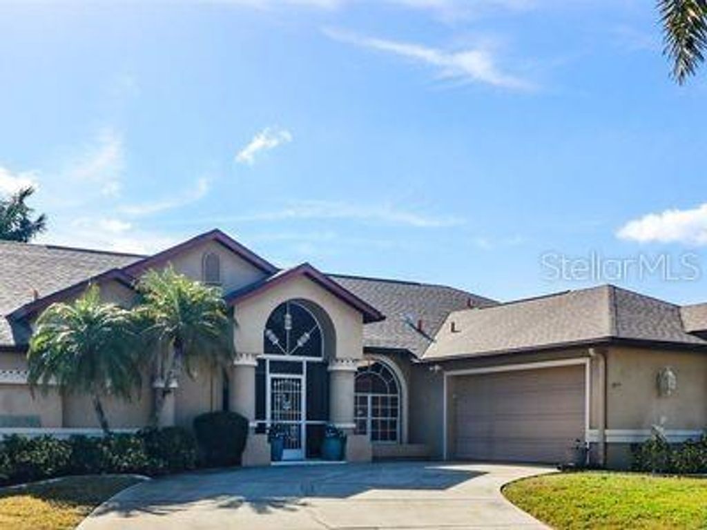 Photo of 11779 SW Dallas Drive S, Lake Suzy, FL 34269 (MLS # TB8482173)