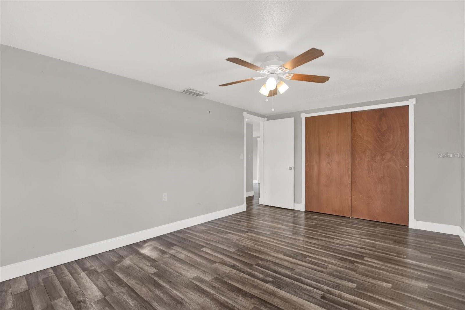 FOREST HILLS - Residential