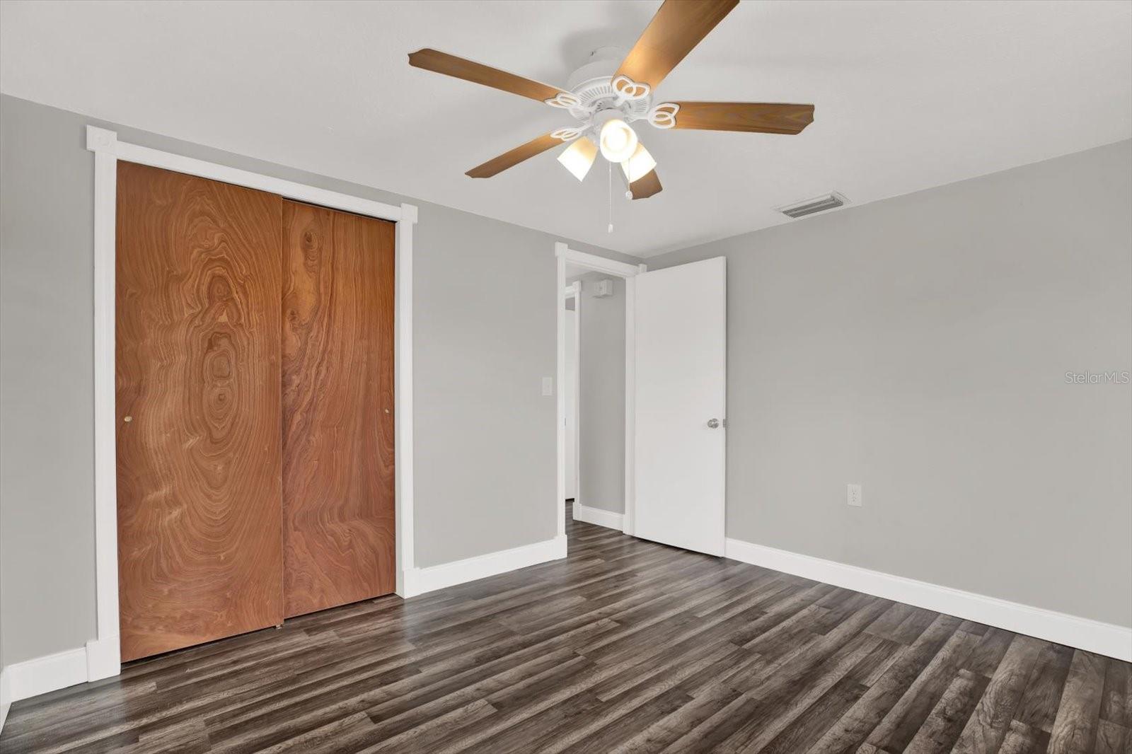 FOREST HILLS - Residential