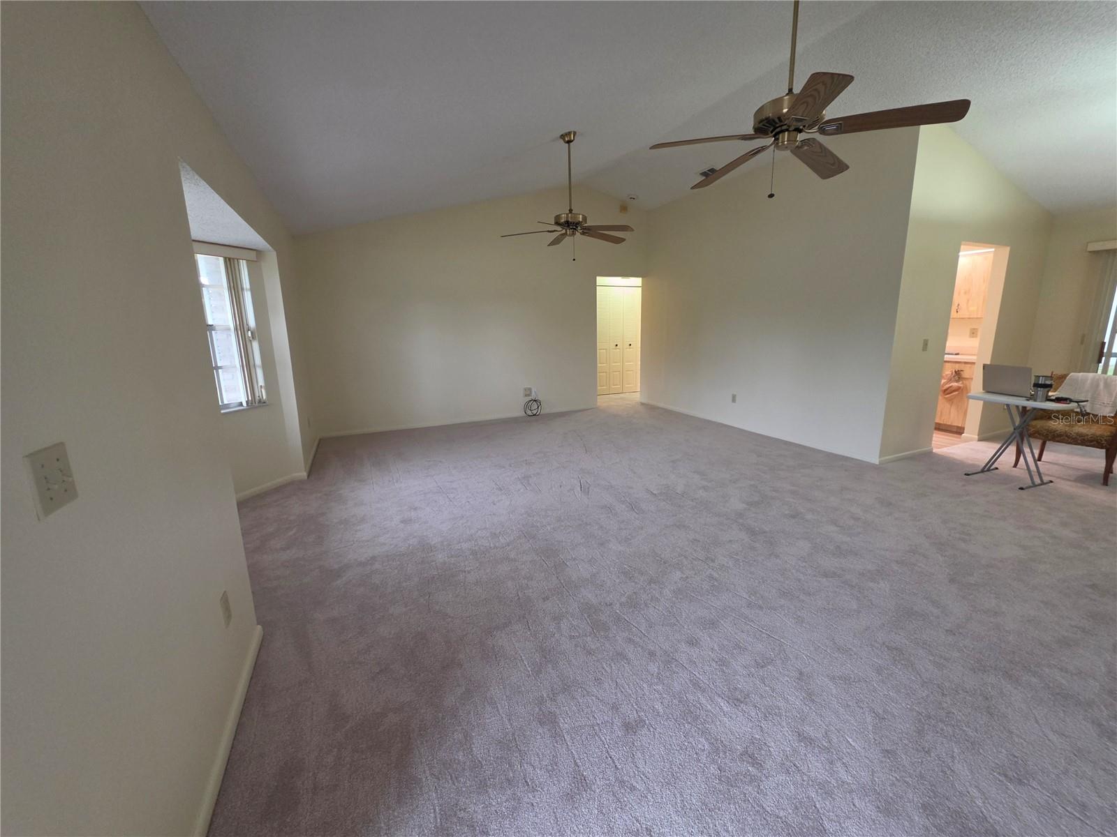 DELTONA LAKES UNIT 03 - Residential