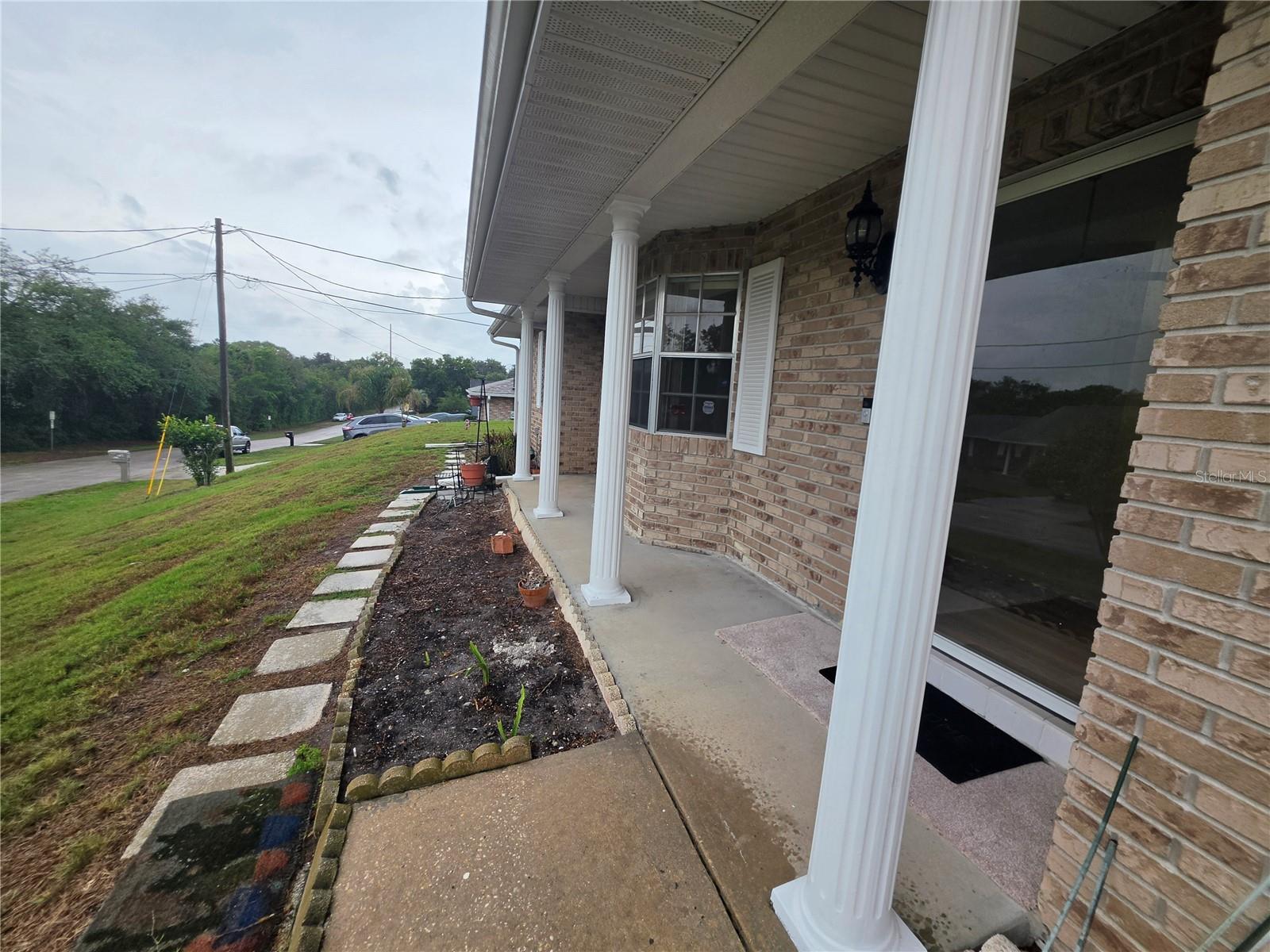 DELTONA LAKES UNIT 03 - Residential