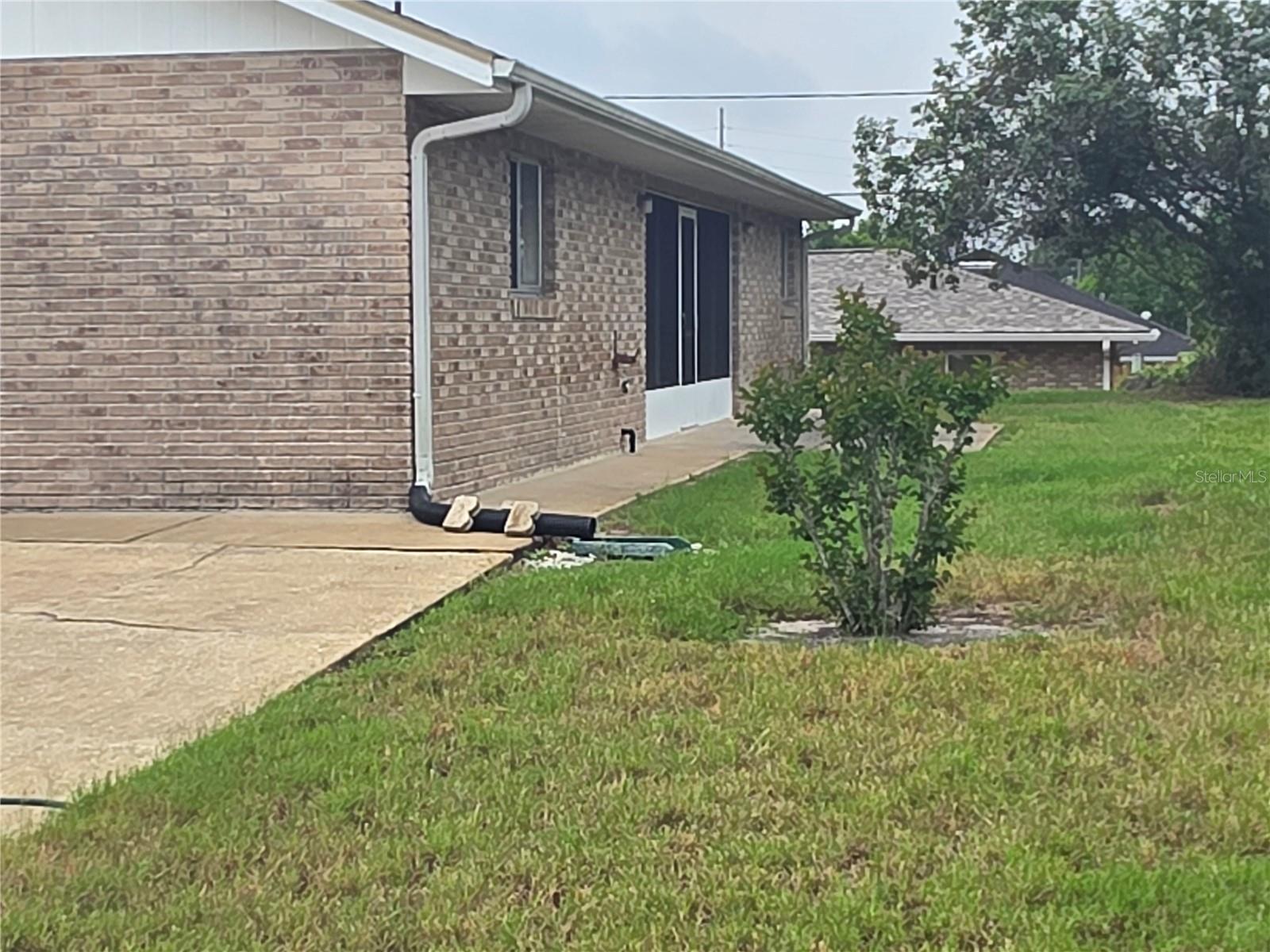 DELTONA LAKES UNIT 03 - Residential