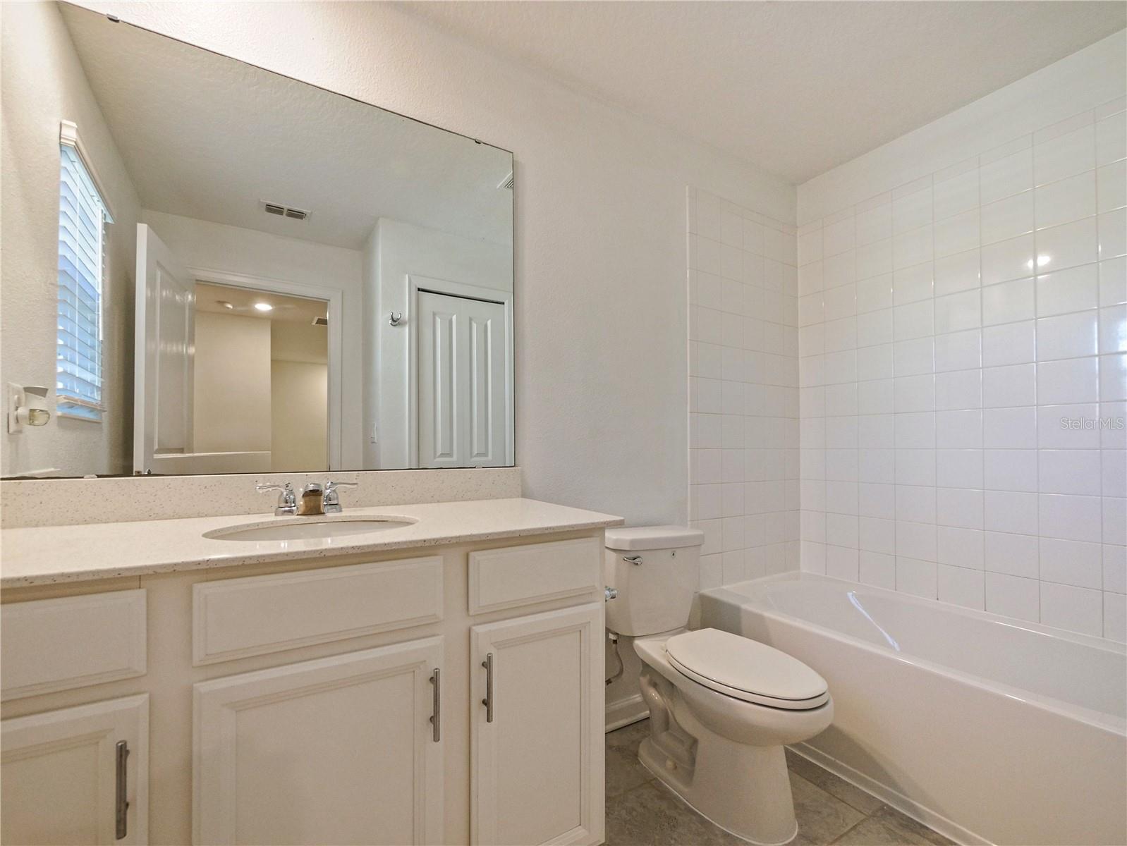 CRYSTAL CRK/ORLANDO PH 8 - Residential Lease