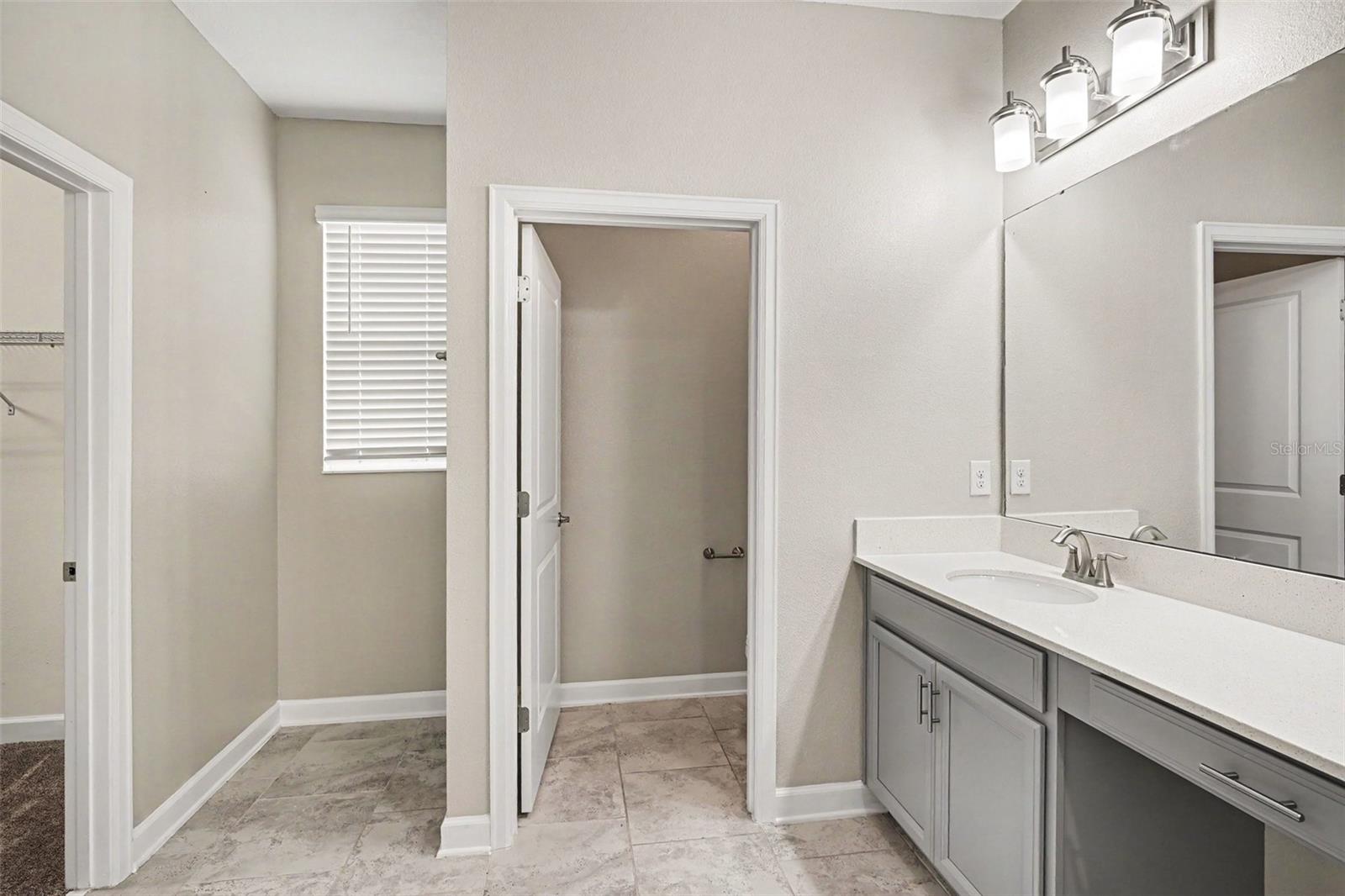 DRAYTON-PRESTON WOODS/PROVIDEN - Residential