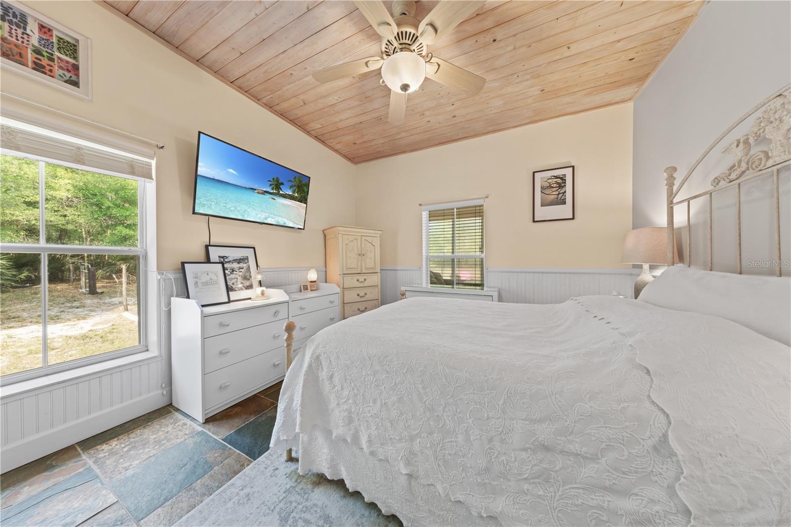 FLORIDA GROVES COMPANYS FIRST ADD TO BLACK HAMMOCK - Residential