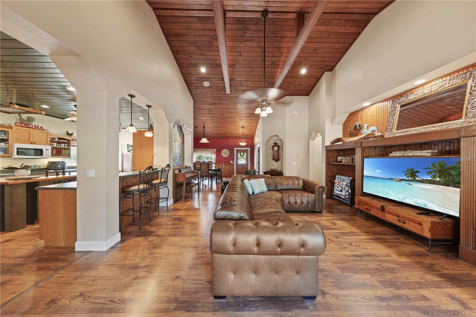 FLORIDA GROVES COMPANYS FIRST ADD TO BLACK HAMMOCK - Residential