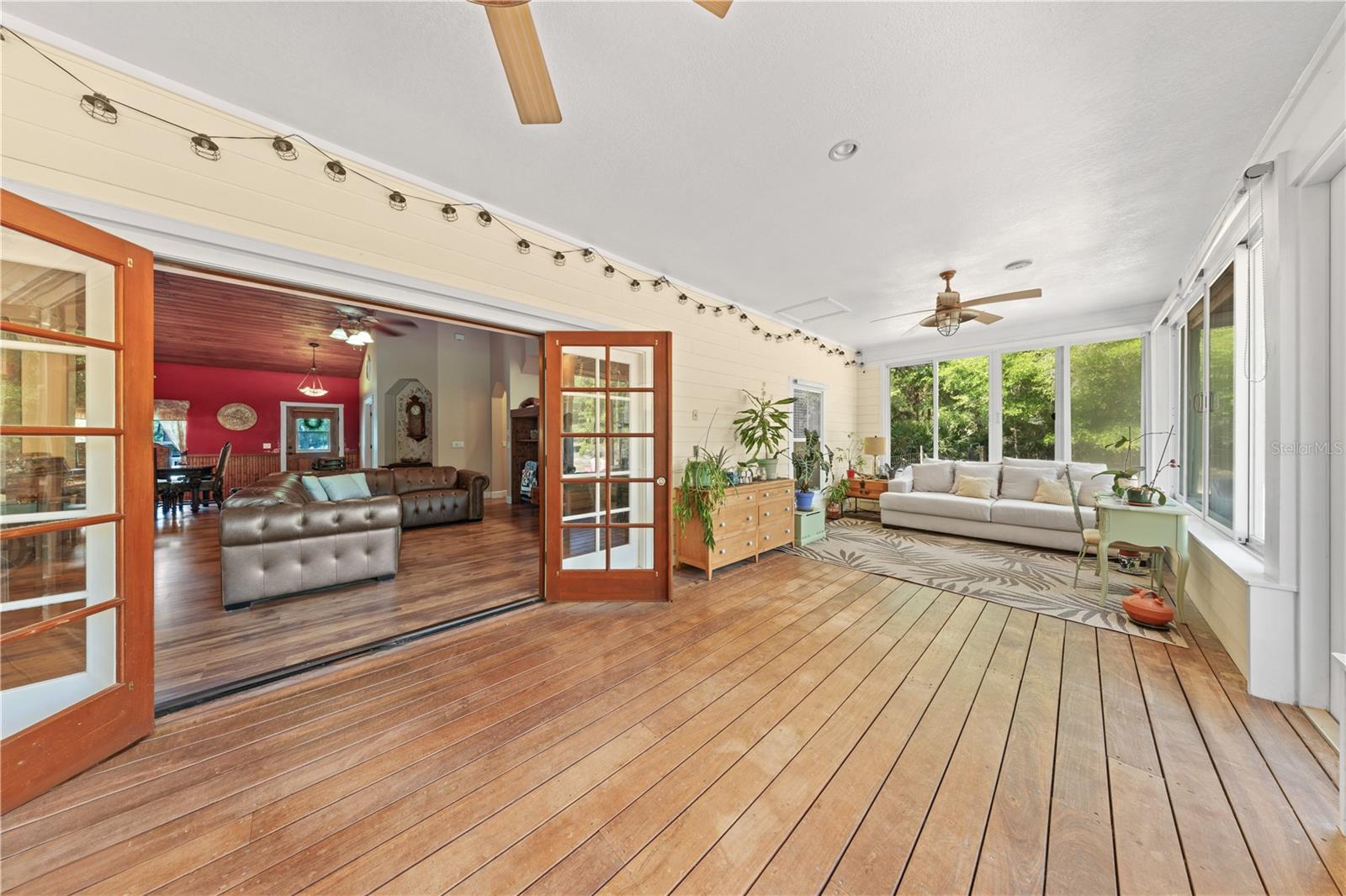 FLORIDA GROVES COMPANYS FIRST ADD TO BLACK HAMMOCK - Residential