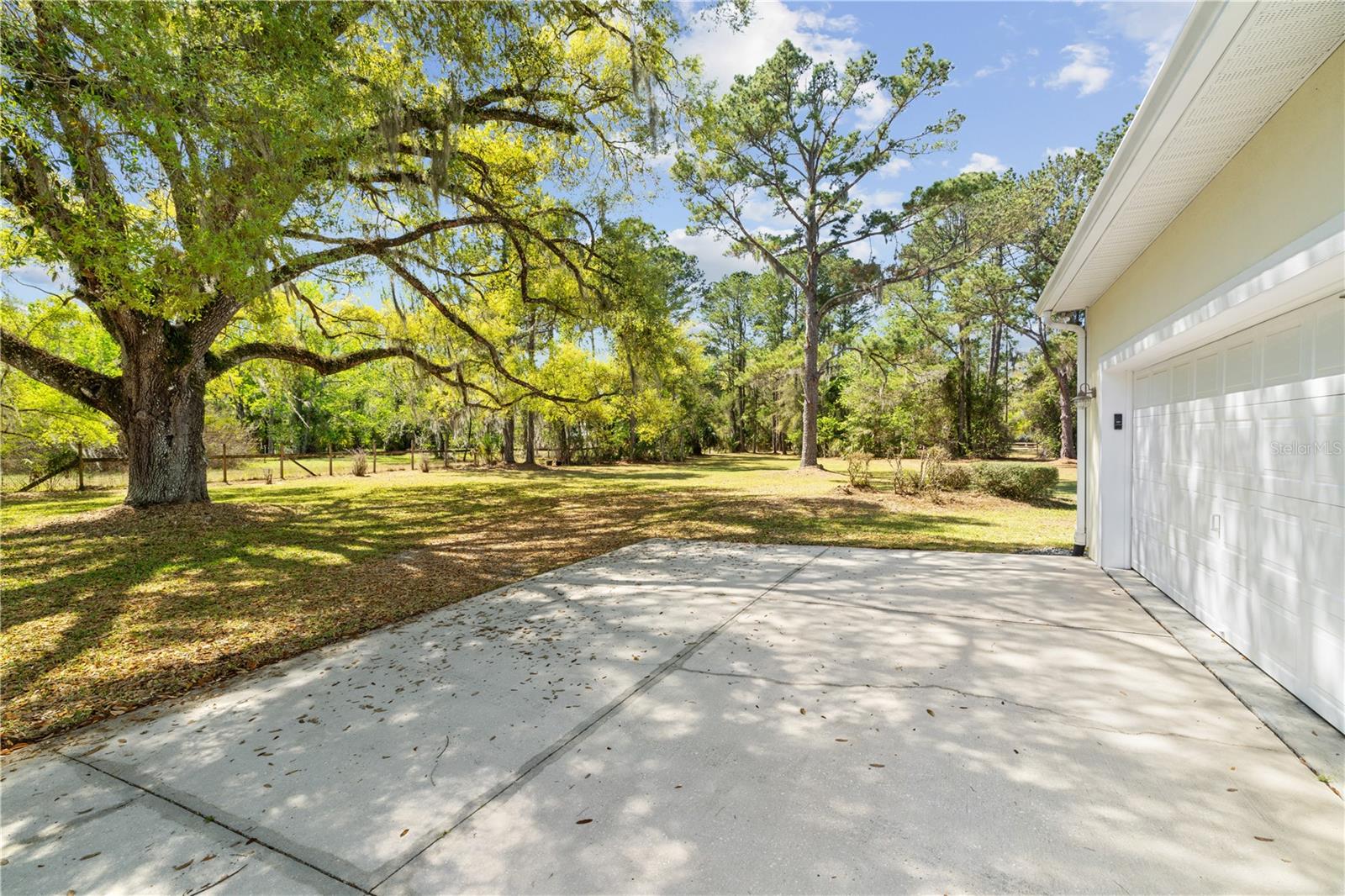 FLORIDA GROVES COMPANYS FIRST ADD TO BLACK HAMMOCK - Residential