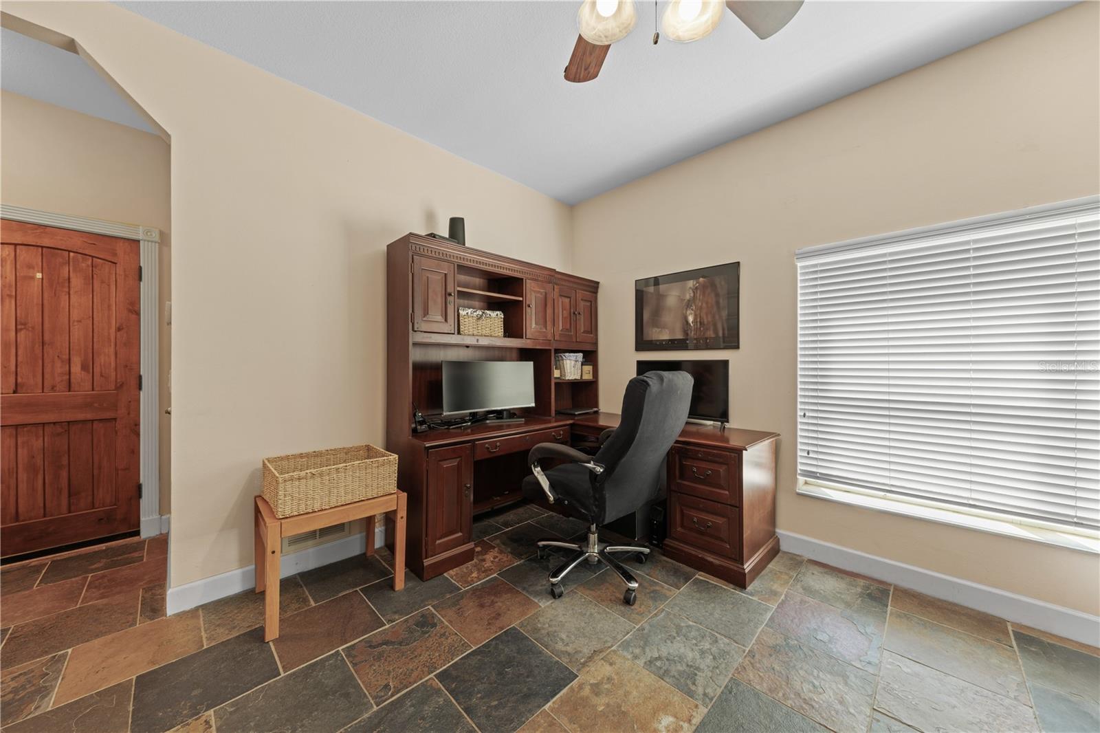 FLORIDA GROVES COMPANYS FIRST ADD TO BLACK HAMMOCK - Residential