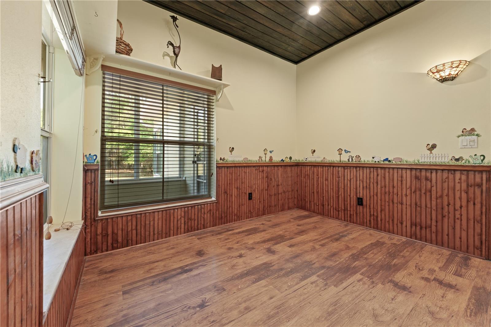 FLORIDA GROVES COMPANYS FIRST ADD TO BLACK HAMMOCK - Residential