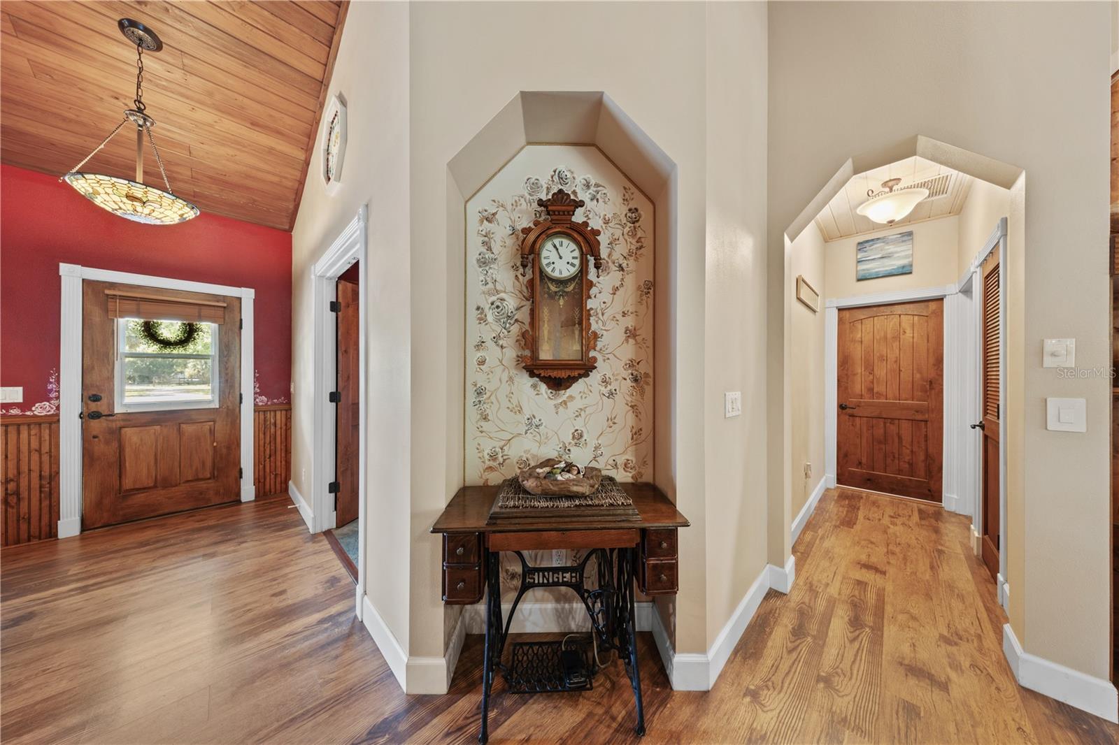 FLORIDA GROVES COMPANYS FIRST ADD TO BLACK HAMMOCK - Residential