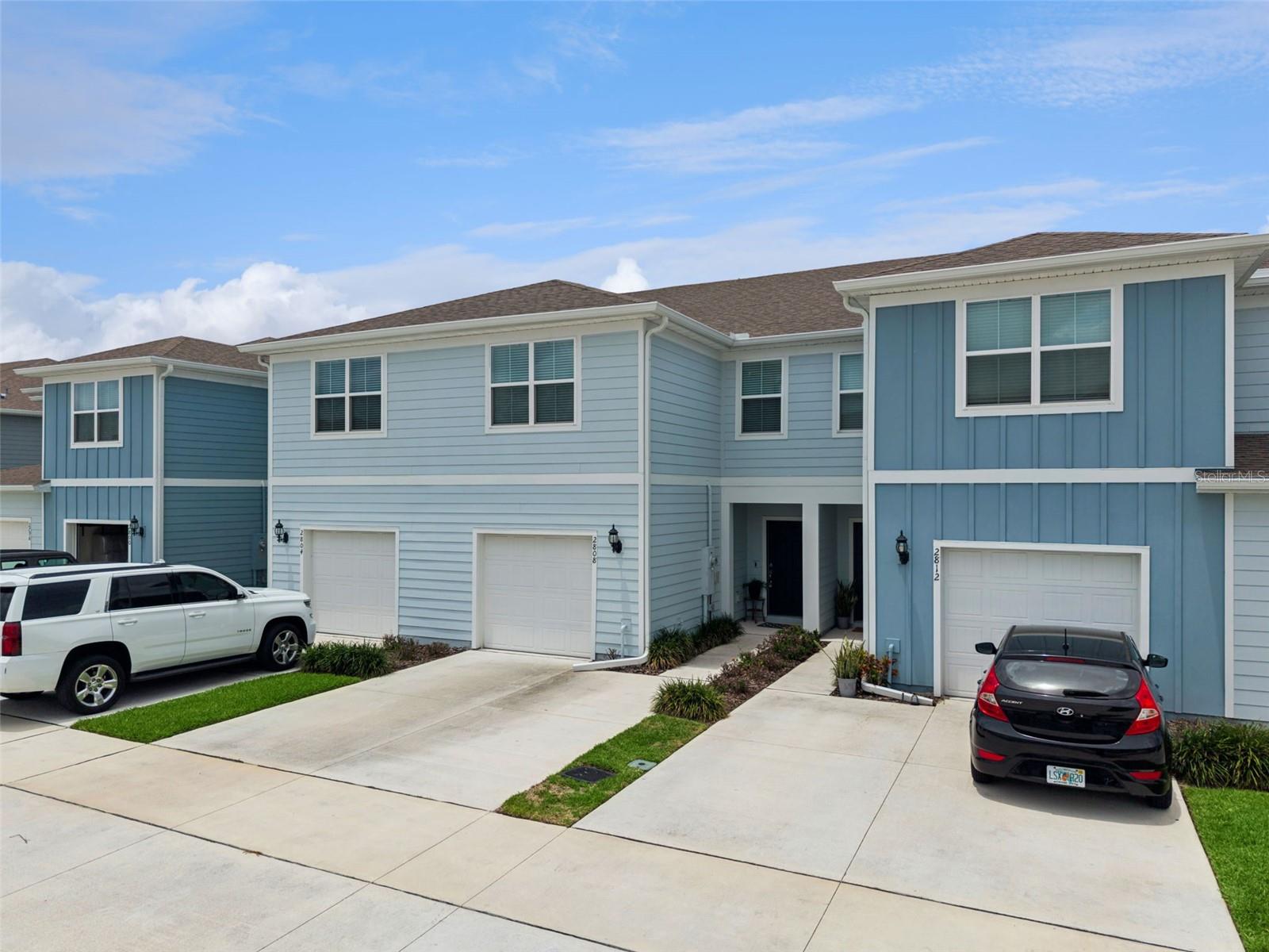 2808 BRIGHT BIRD LANE
