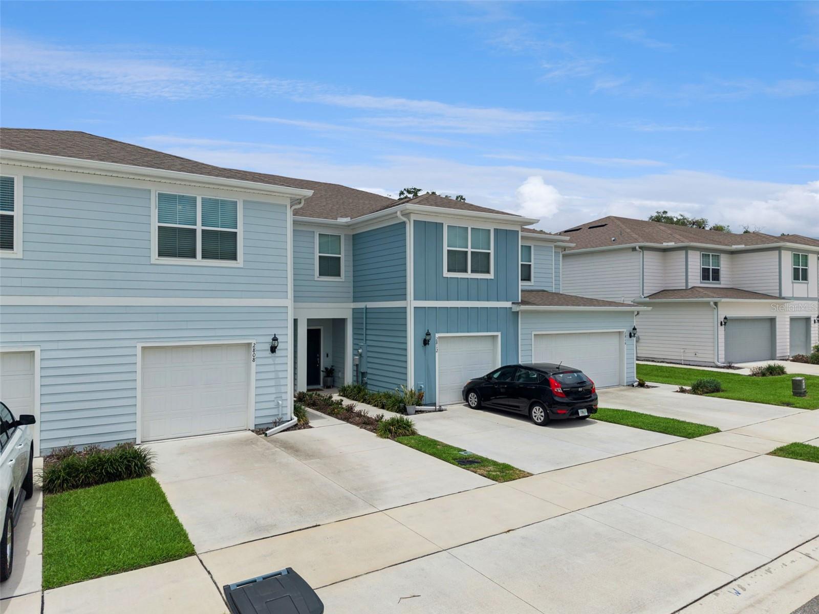 2808 BRIGHT BIRD LANE