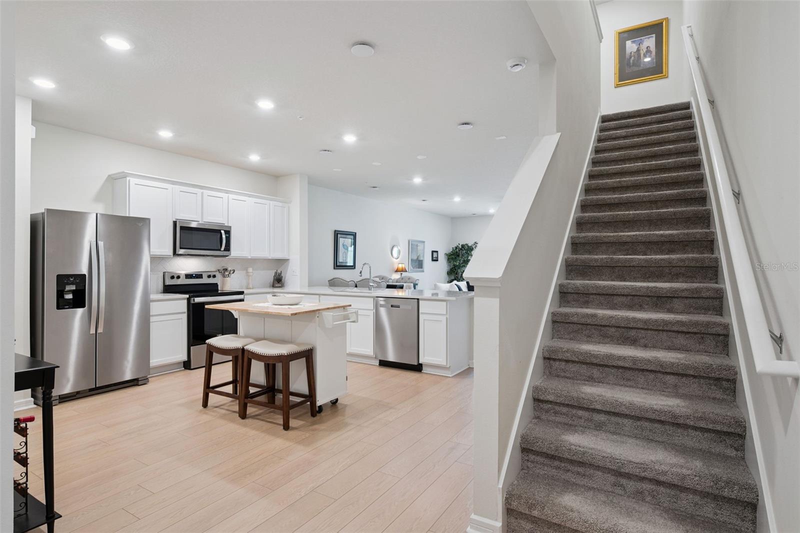 2808 BRIGHT BIRD LANE