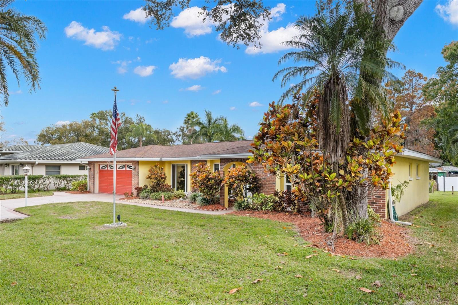 DEL ORO HEIGHTS - Residential