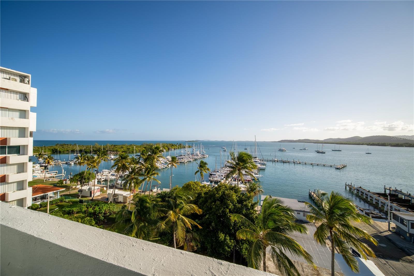 COND ISLETA MARINA - Residential