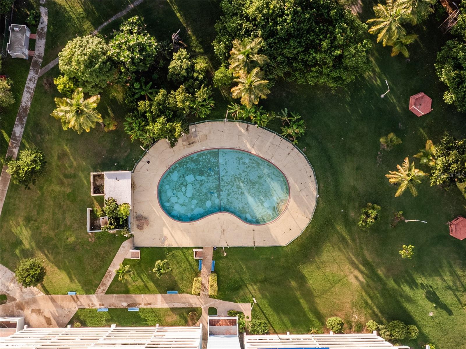 COND ISLETA MARINA - Residential