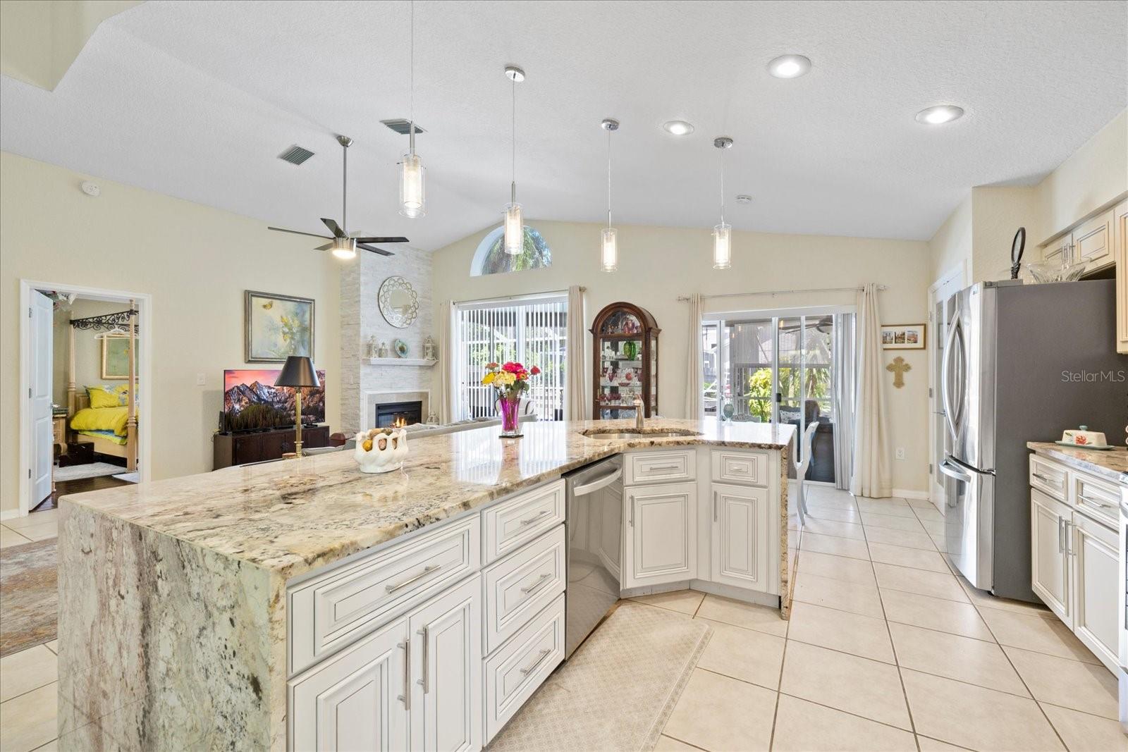 4047 EAGLE COVE WEST DRIVE