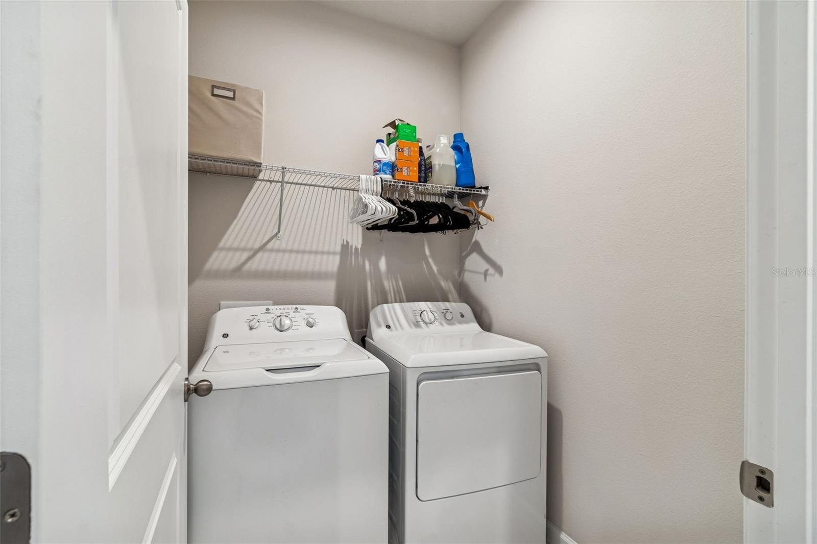 BROOKS LNDG PH 1-REPLAT - Residential