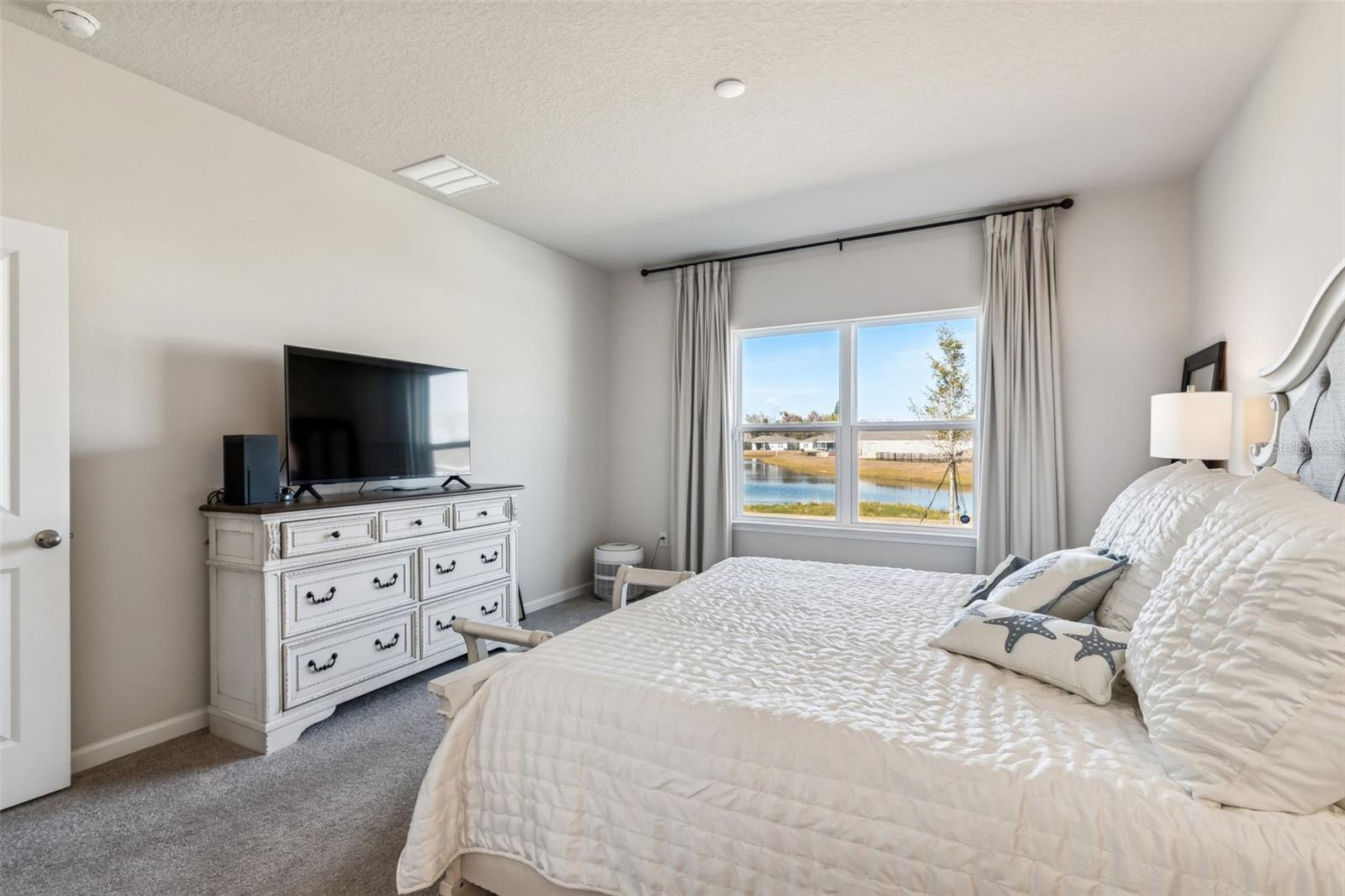 BROOKS LNDG PH 1-REPLAT - Residential