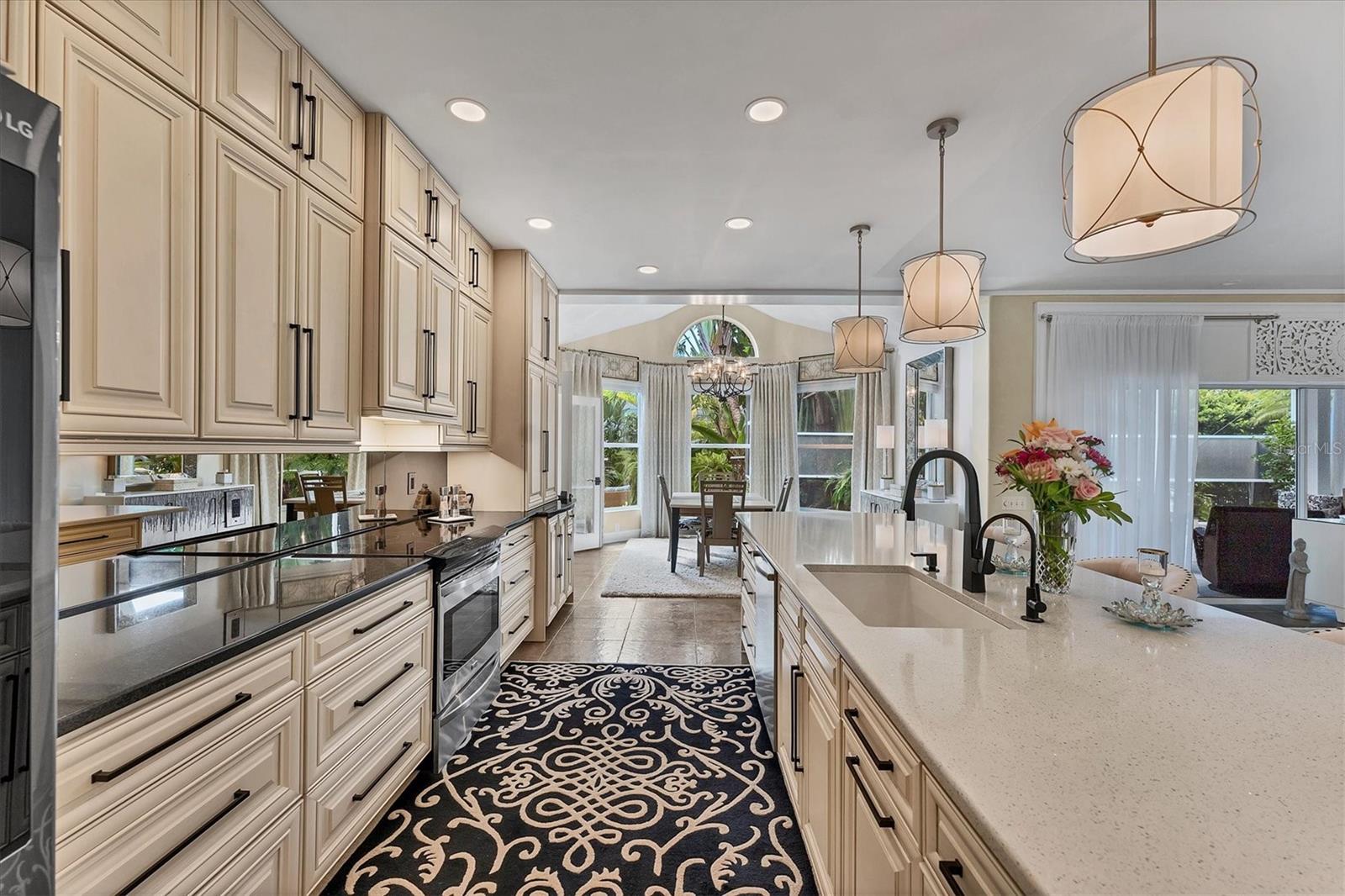 RIVER CLUB NORTH - Residential