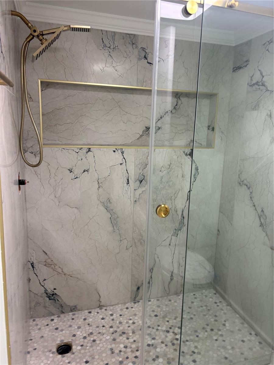 GULF ISLAND BEACH TENNIS - Residential