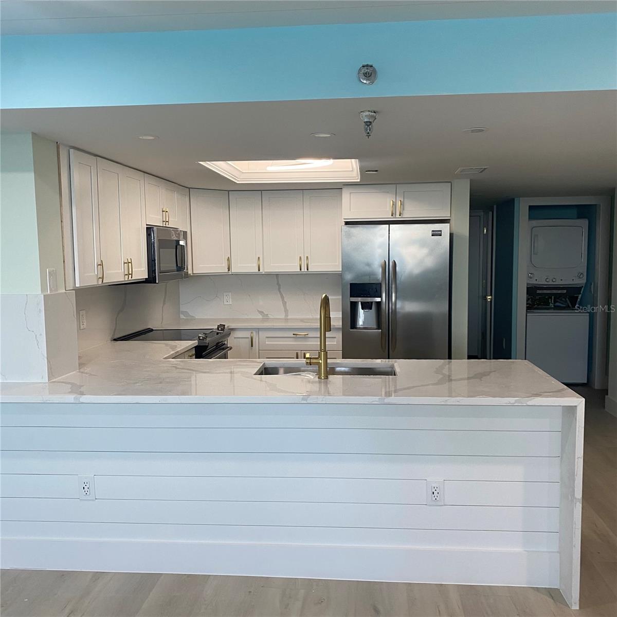 6035 SEA RANCH DRIVE 902