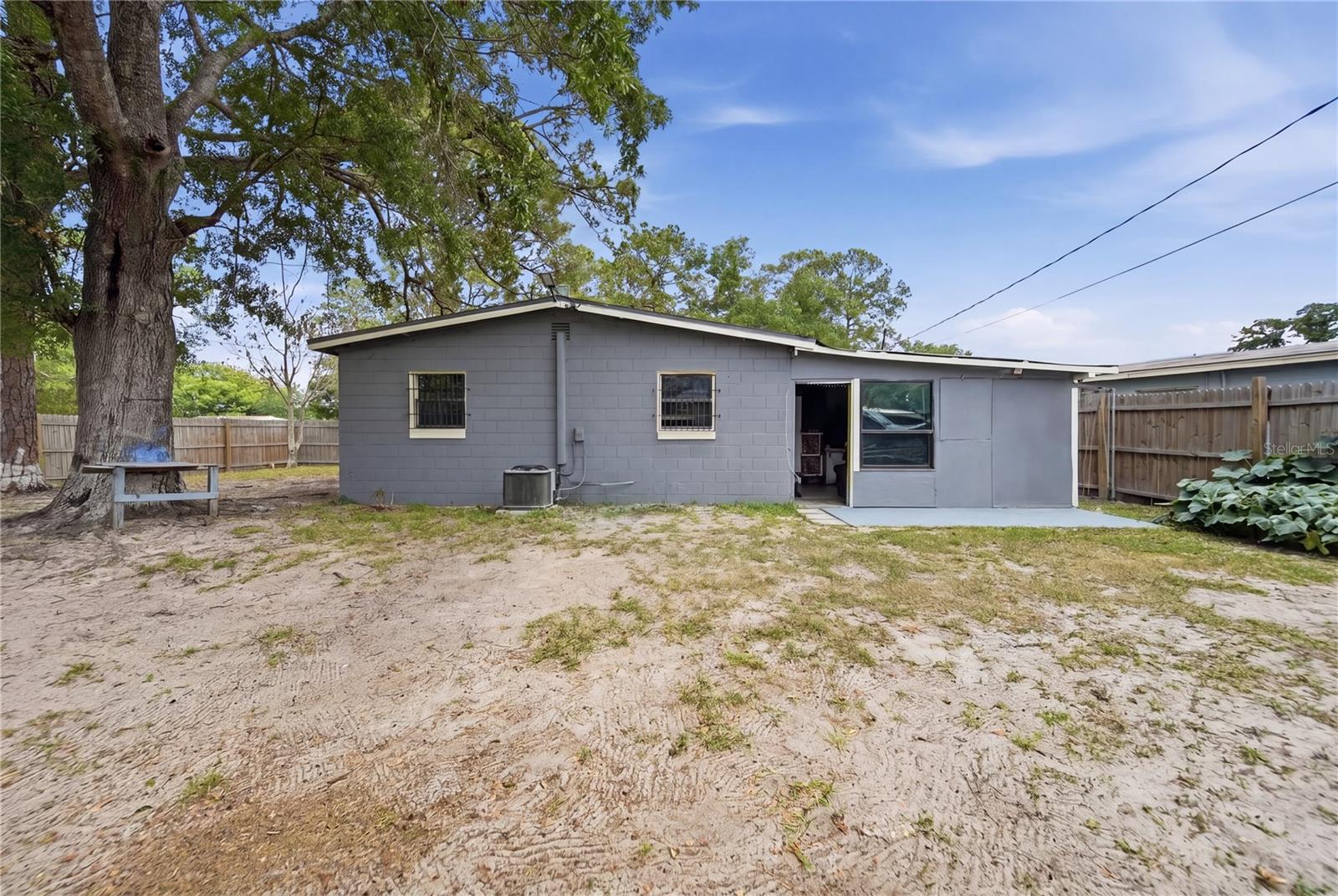 LAKE LAWNE SHORES ADD 03 - Residential
