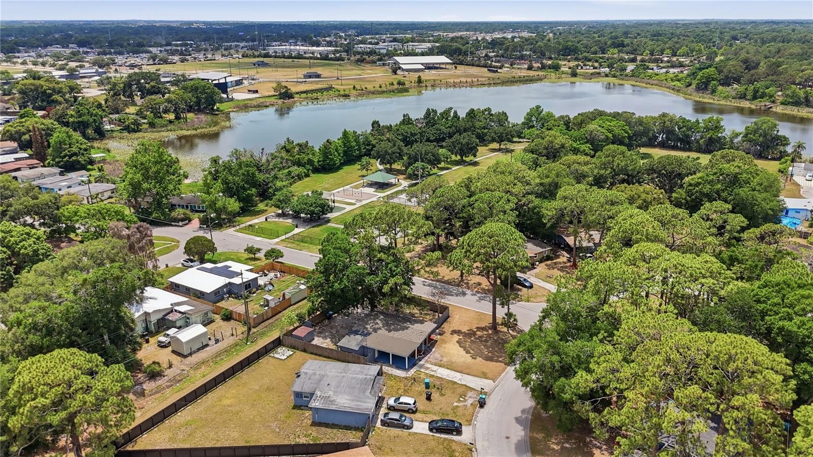 LAKE LAWNE SHORES ADD 03 - Residential