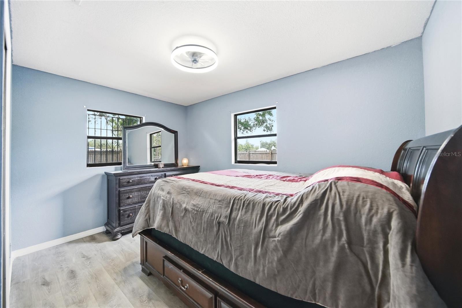 LAKE LAWNE SHORES ADD 03 - Residential
