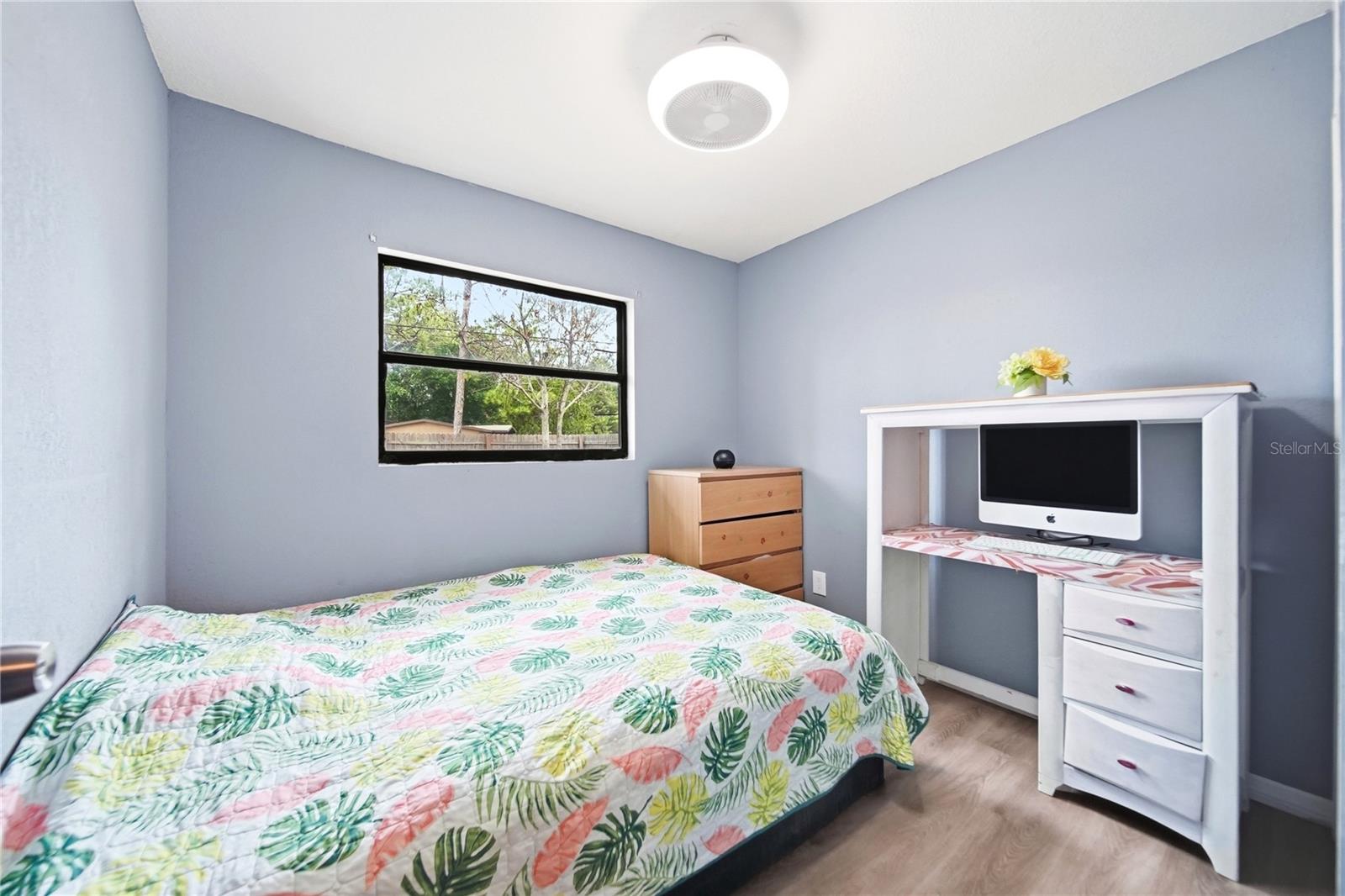 LAKE LAWNE SHORES ADD 03 - Residential