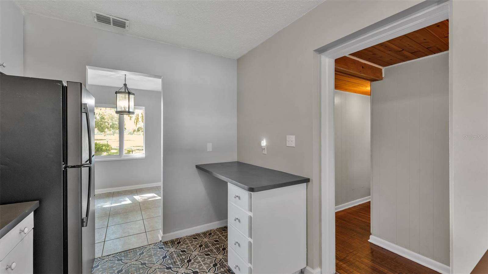 COUNTRY CLUB ADD - Residential