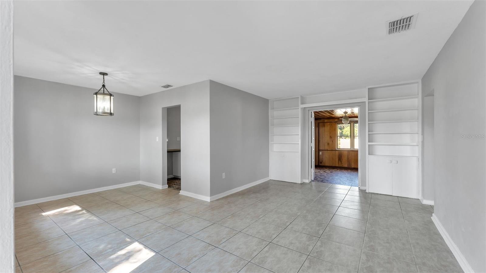 COUNTRY CLUB ADD - Residential