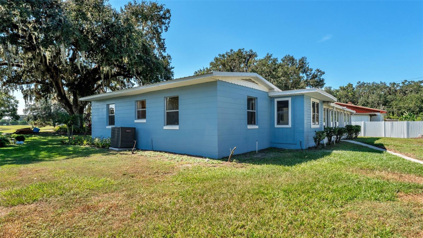 COUNTRY CLUB ADD - Residential