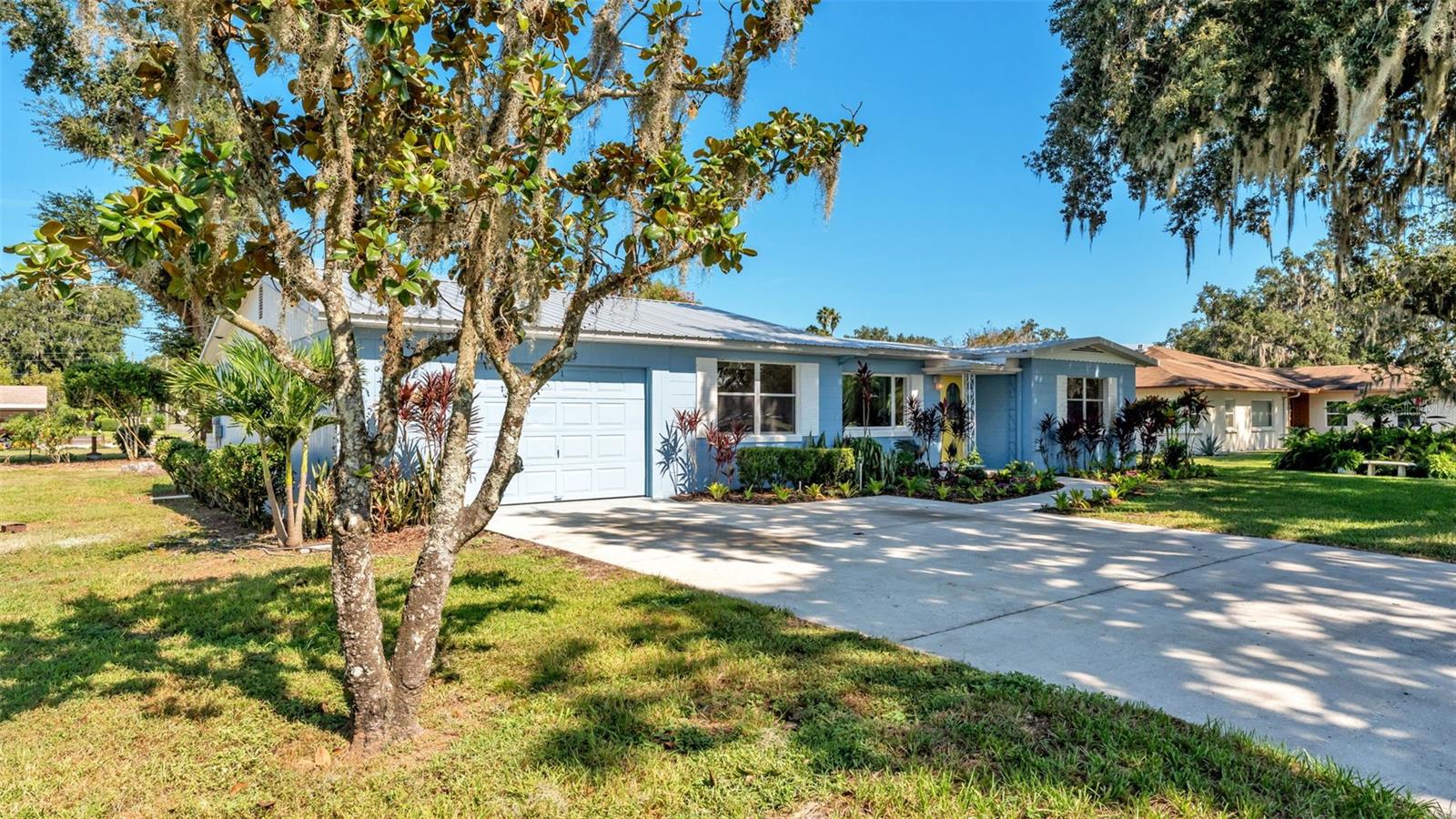 COUNTRY CLUB ADD - Residential